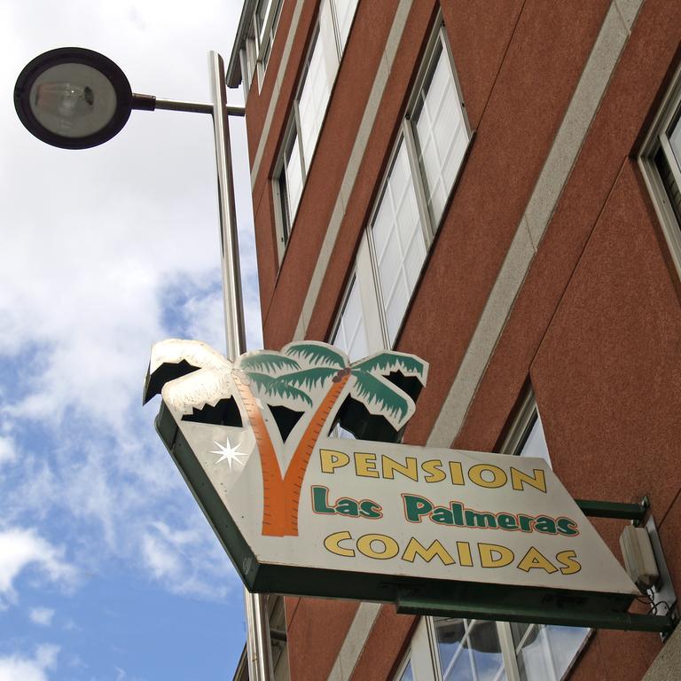Pension Las Palmeras Lalín Buitenkant foto