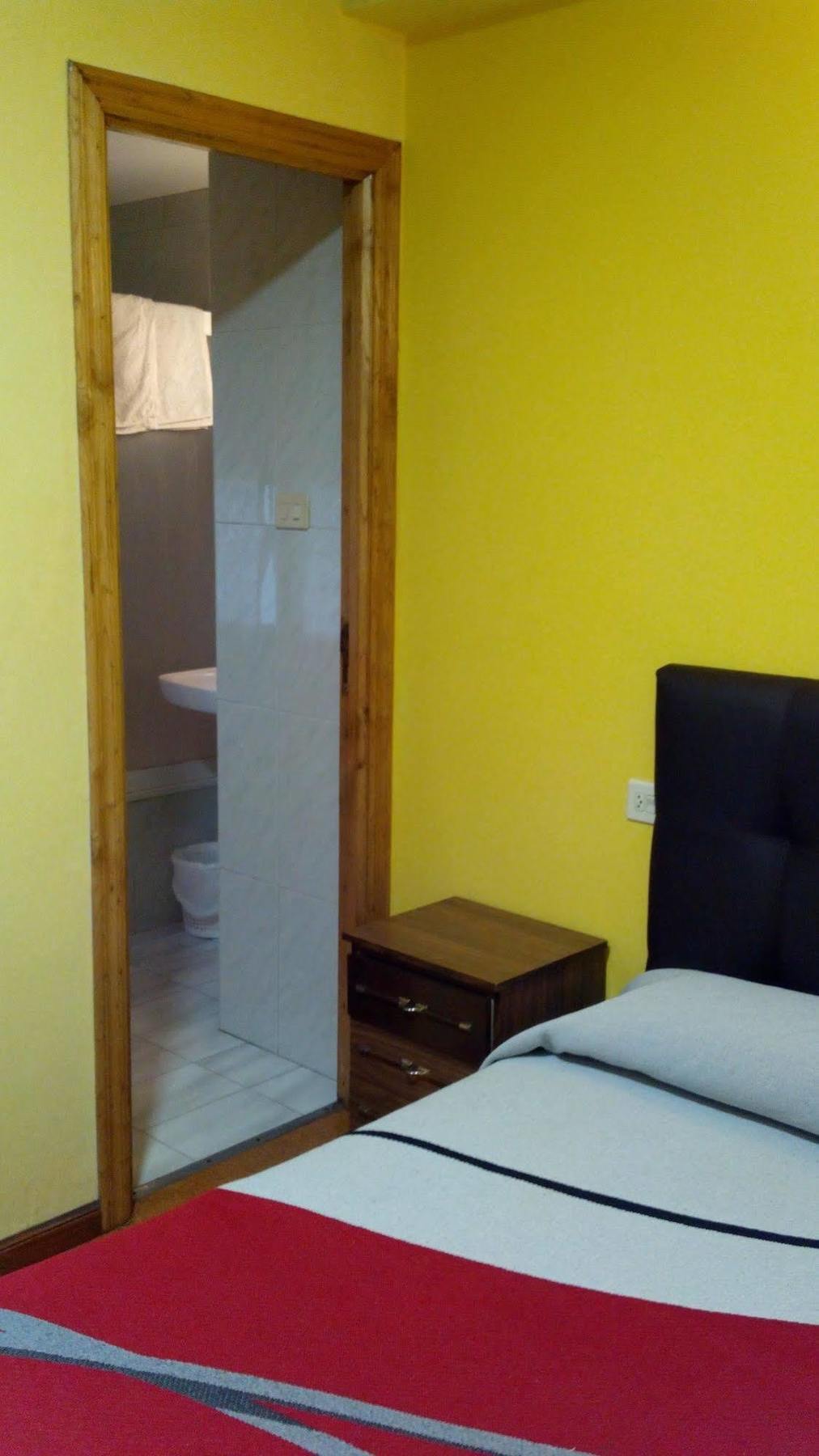 Pension Las Palmeras Lalín Buitenkant foto